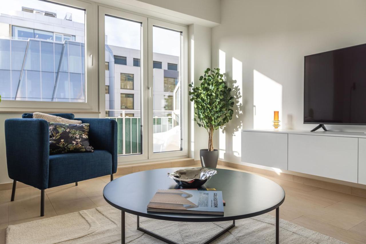 Hamilius Center By Rentaroo Apartment *