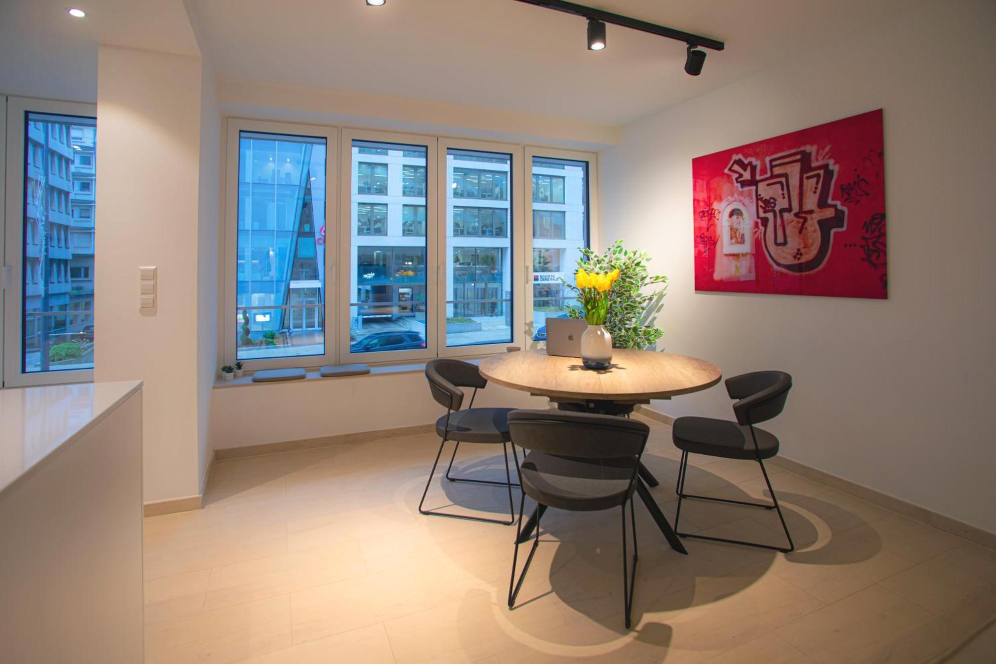 Apartment Hamilius Center By Rentaroo